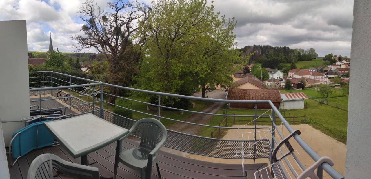 Appartamento Le Panoramic Bains-les-Bains Esterno foto